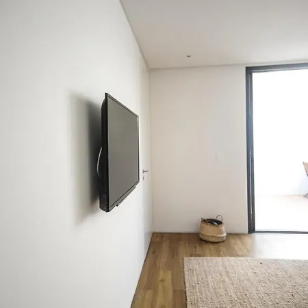 Aljube Residences I - Novo, Com Terraco, Centro Pdl